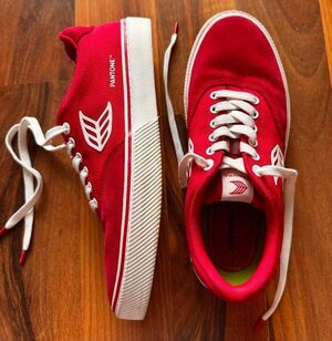 Cariuma Naioca Sneakers Watermelon Suede  Canvas Red Ivory M 9.5 W 11